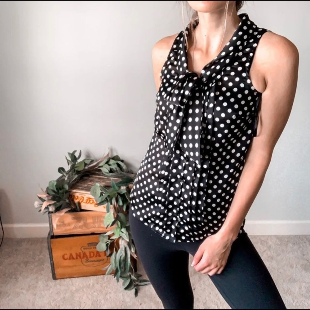 White House Black Market Blouse